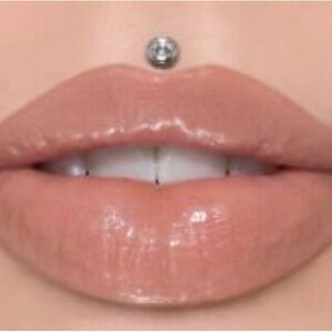 Jeffree Star The Gloss Body Count Glossy Peach Lip Color